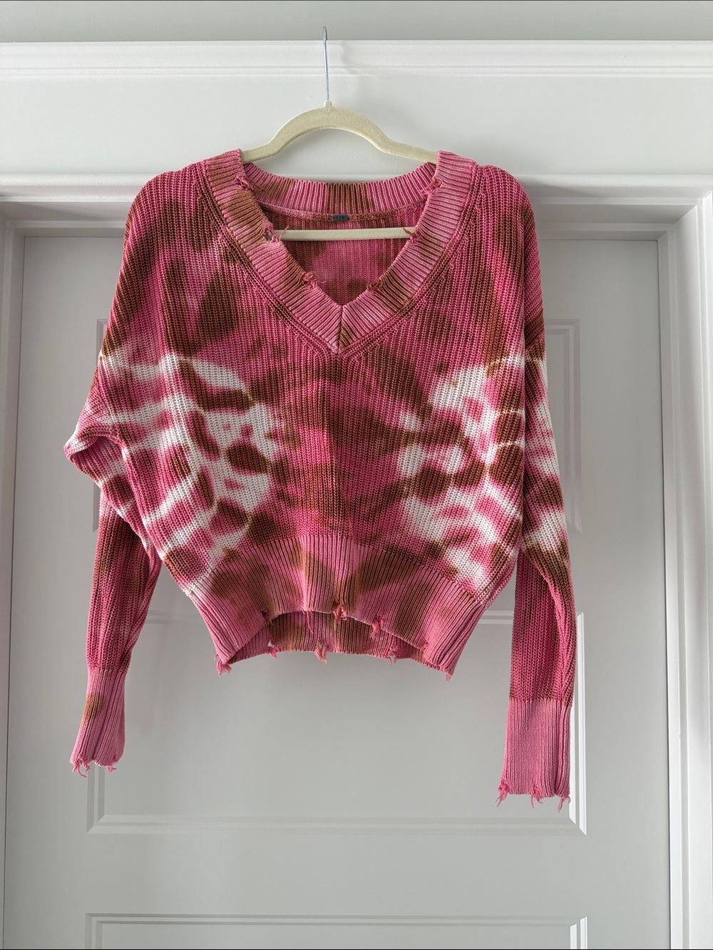 Young Fabulous & Broke Pink and Brown Tie-Dye Distressed V-Neck Sweater